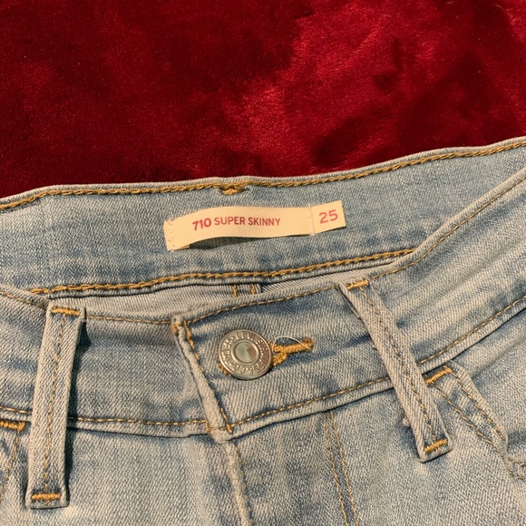 Levis jeans - Picture 4 of 4